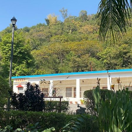 Ekant Guest House Dadāhu Εξωτερικό φωτογραφία