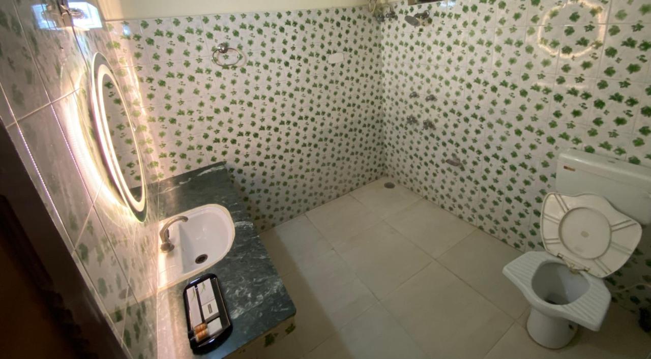 Ekant Guest House Dadāhu Εξωτερικό φωτογραφία